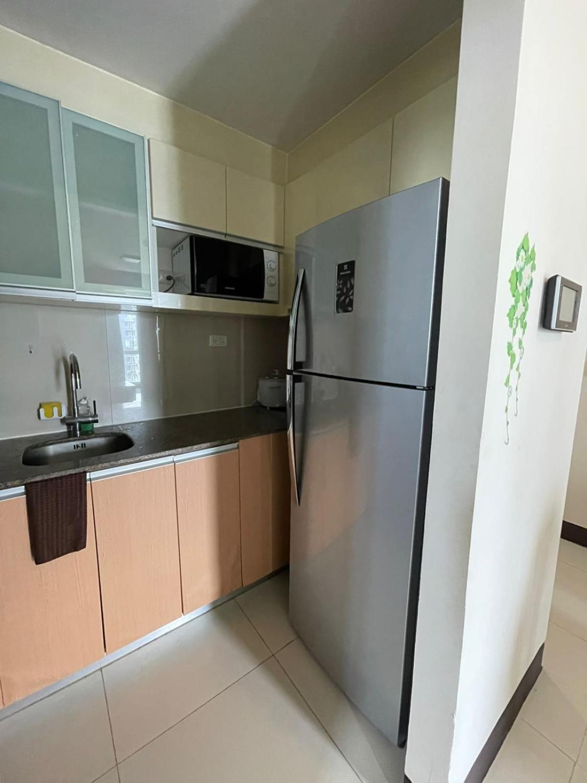 Mactan Newtown 8 Boulevard Deluxe Punta Engano  Bagian luar foto